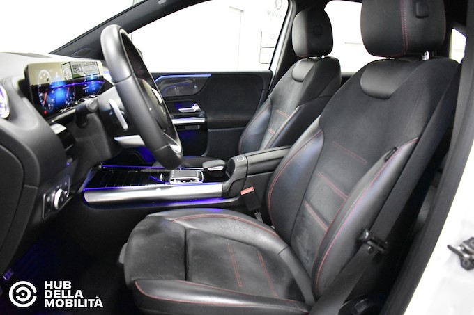 MERCEDES-BENZ B 180 d Automatic Premium